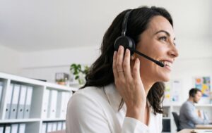 SaaSで顧客を維持するための施策は何が効果的？
